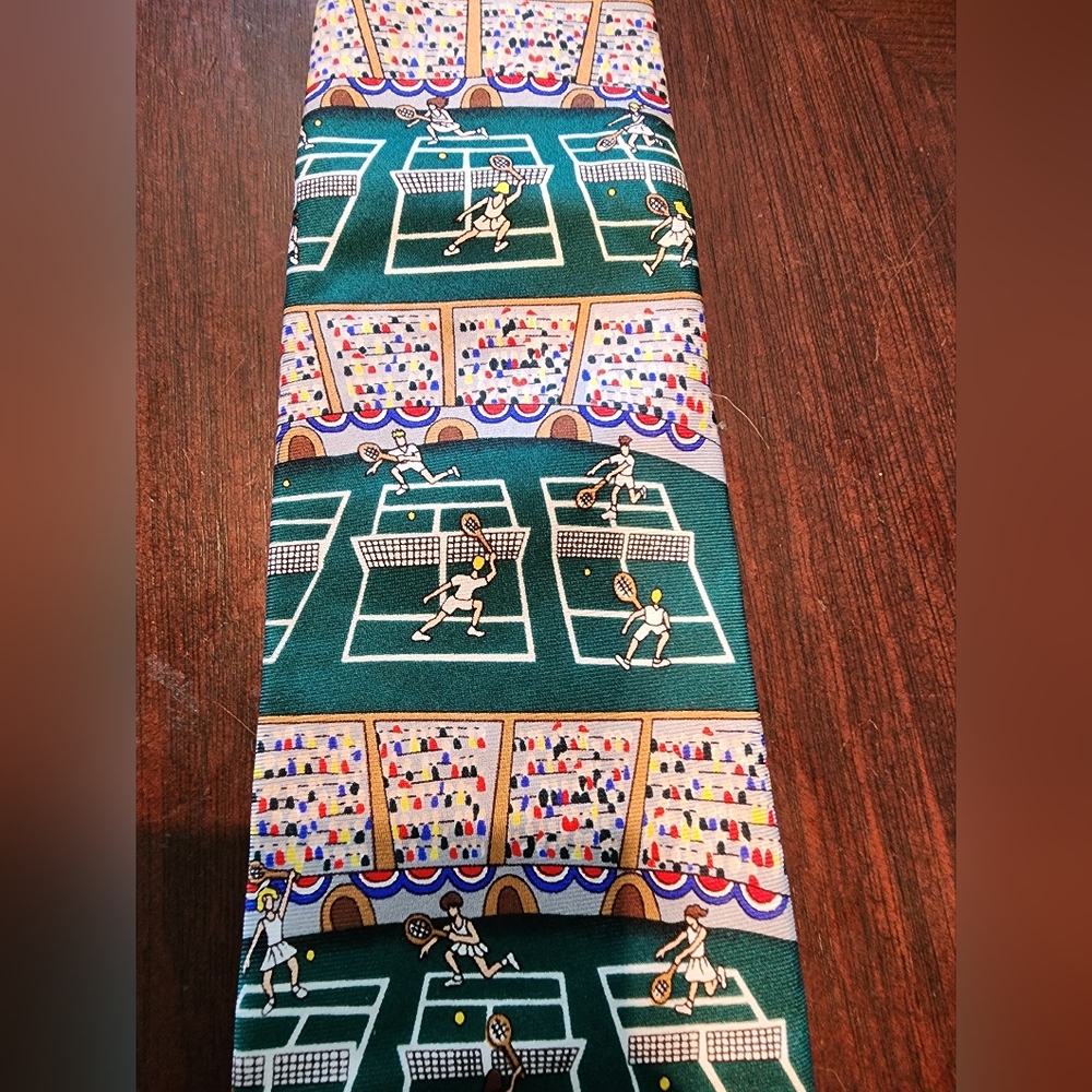 Alynn Neckware Tennis Courts Silk Tie